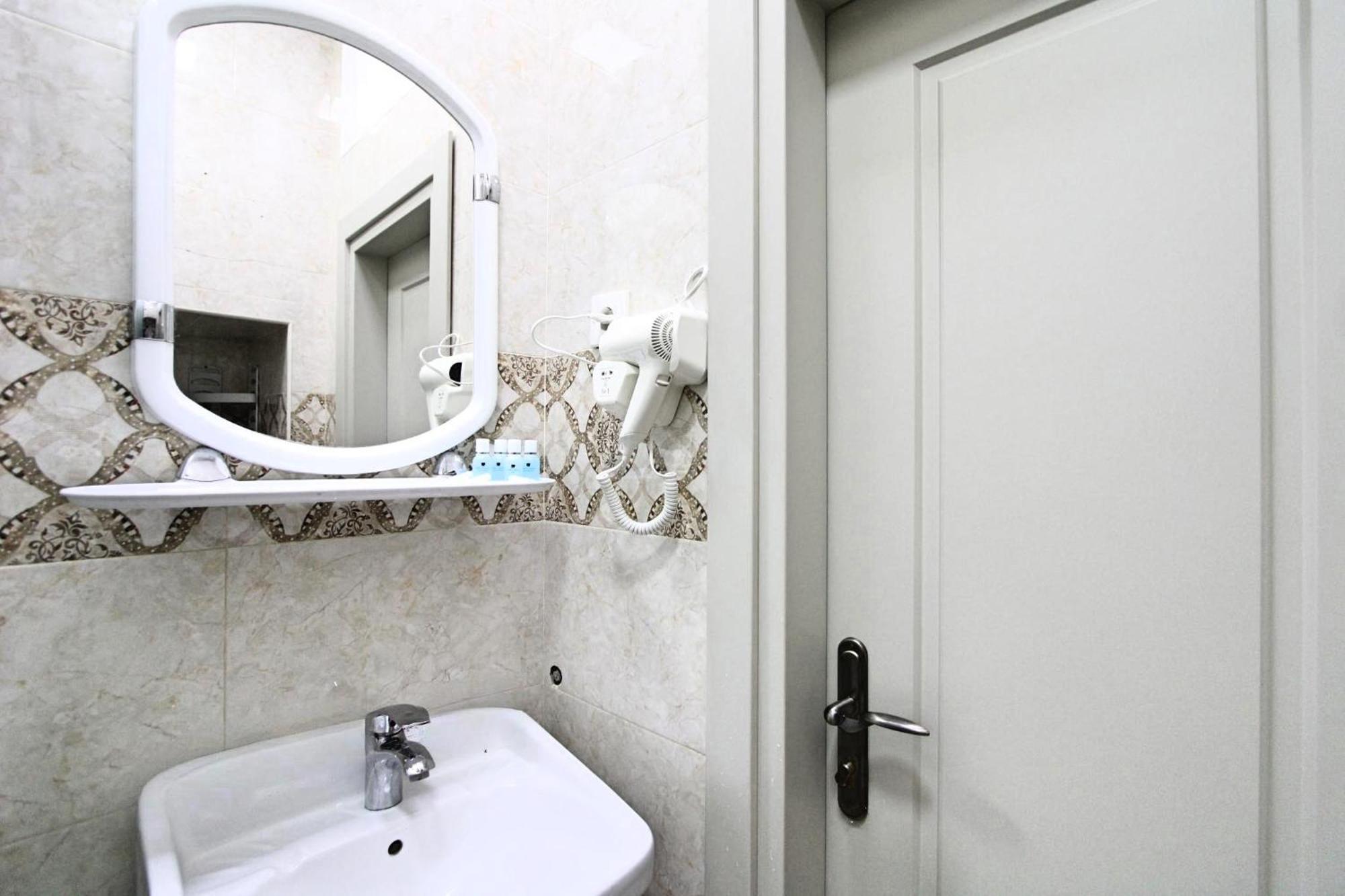 Antique Palace Baku Hotel Екстер'єр фото